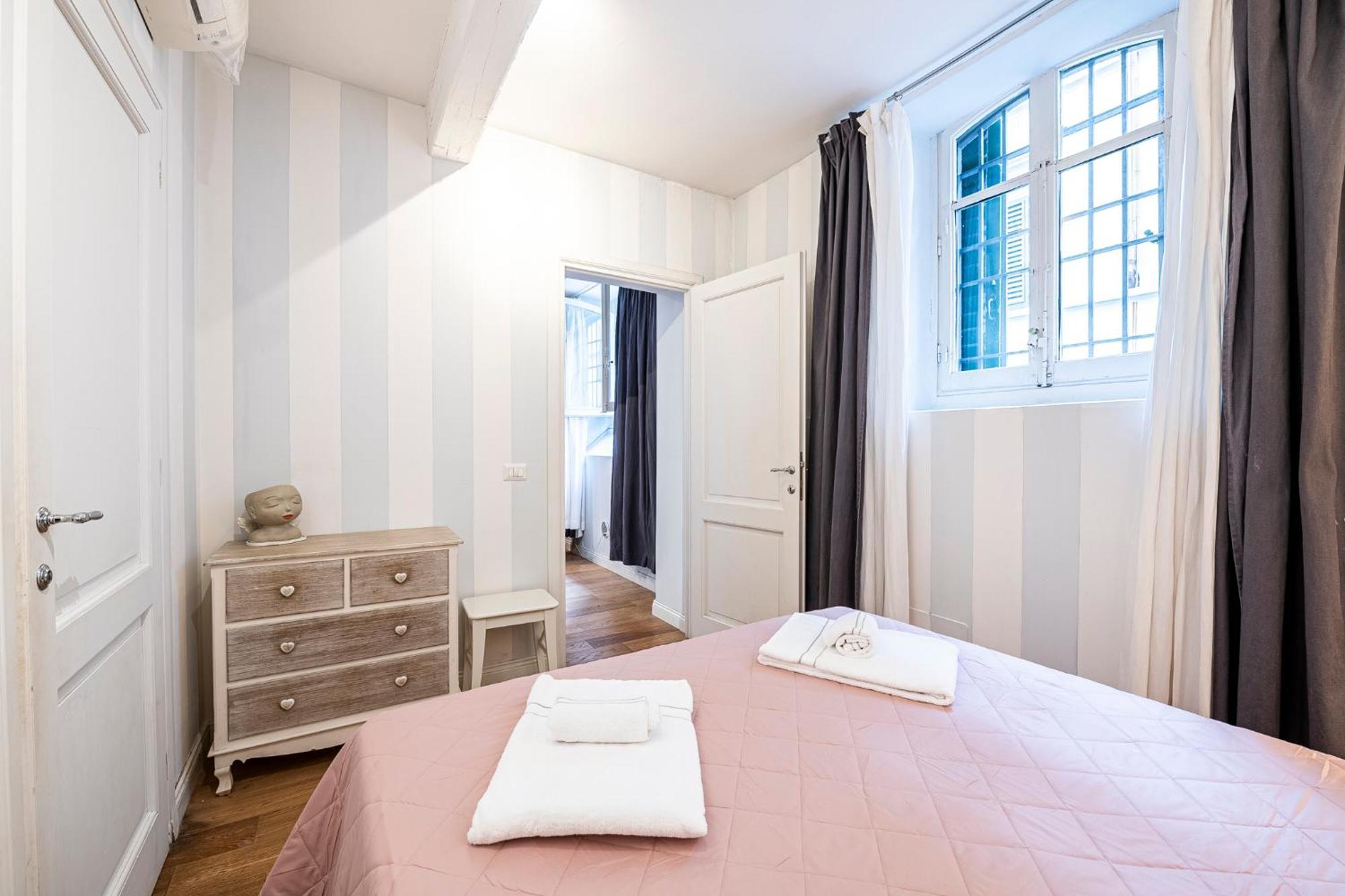 Suite In Pz. Michelangelo: Due Camere Con Due Bagni Firenze Bagian luar foto