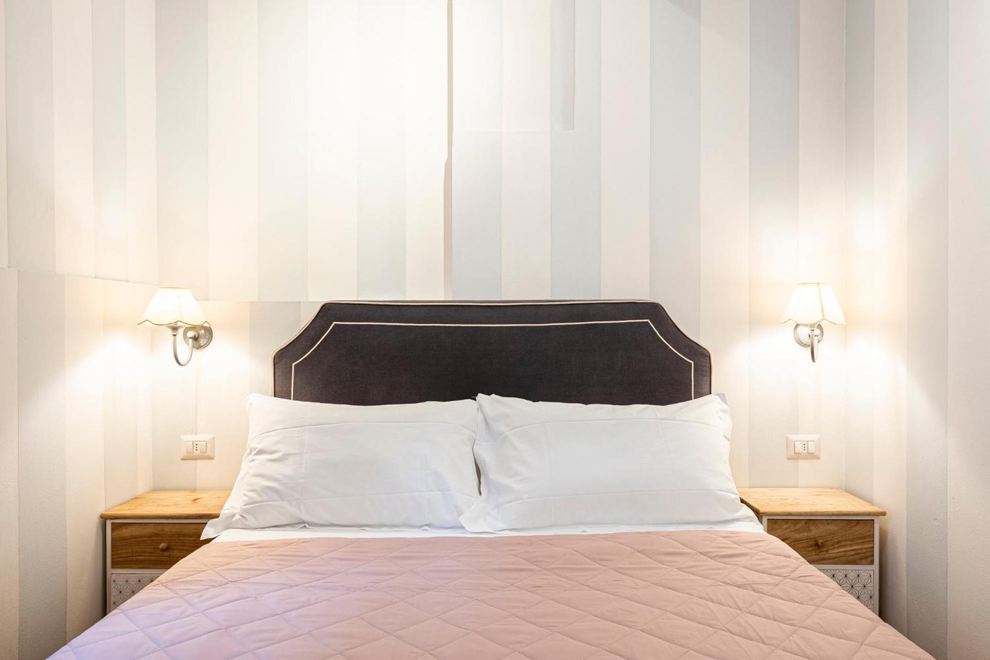 Suite In Pz. Michelangelo: Due Camere Con Due Bagni Firenze Bagian luar foto