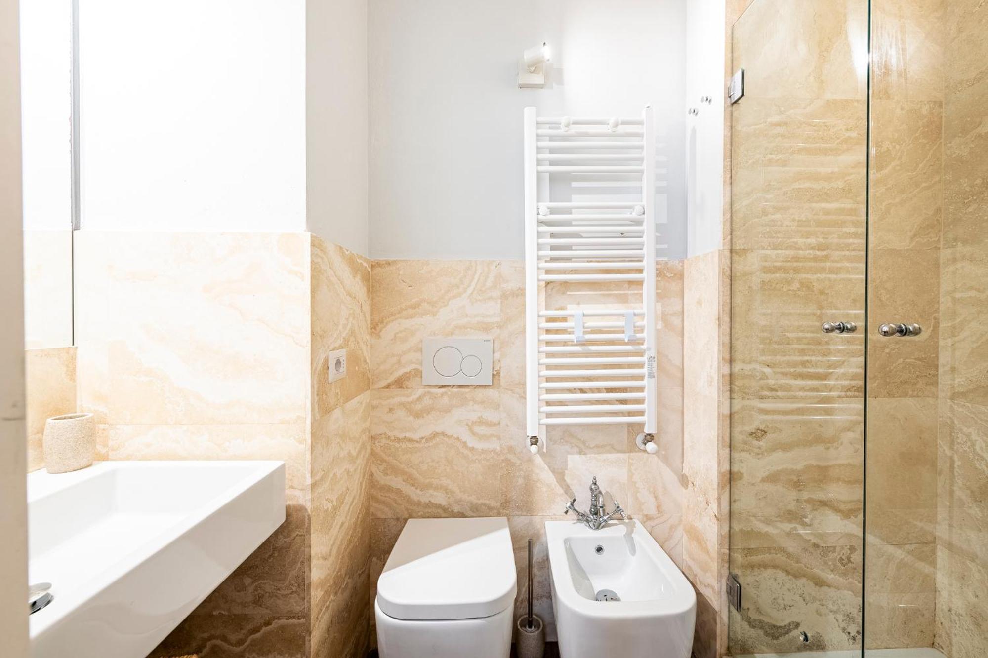 Suite In Pz. Michelangelo: Due Camere Con Due Bagni Firenze Bagian luar foto