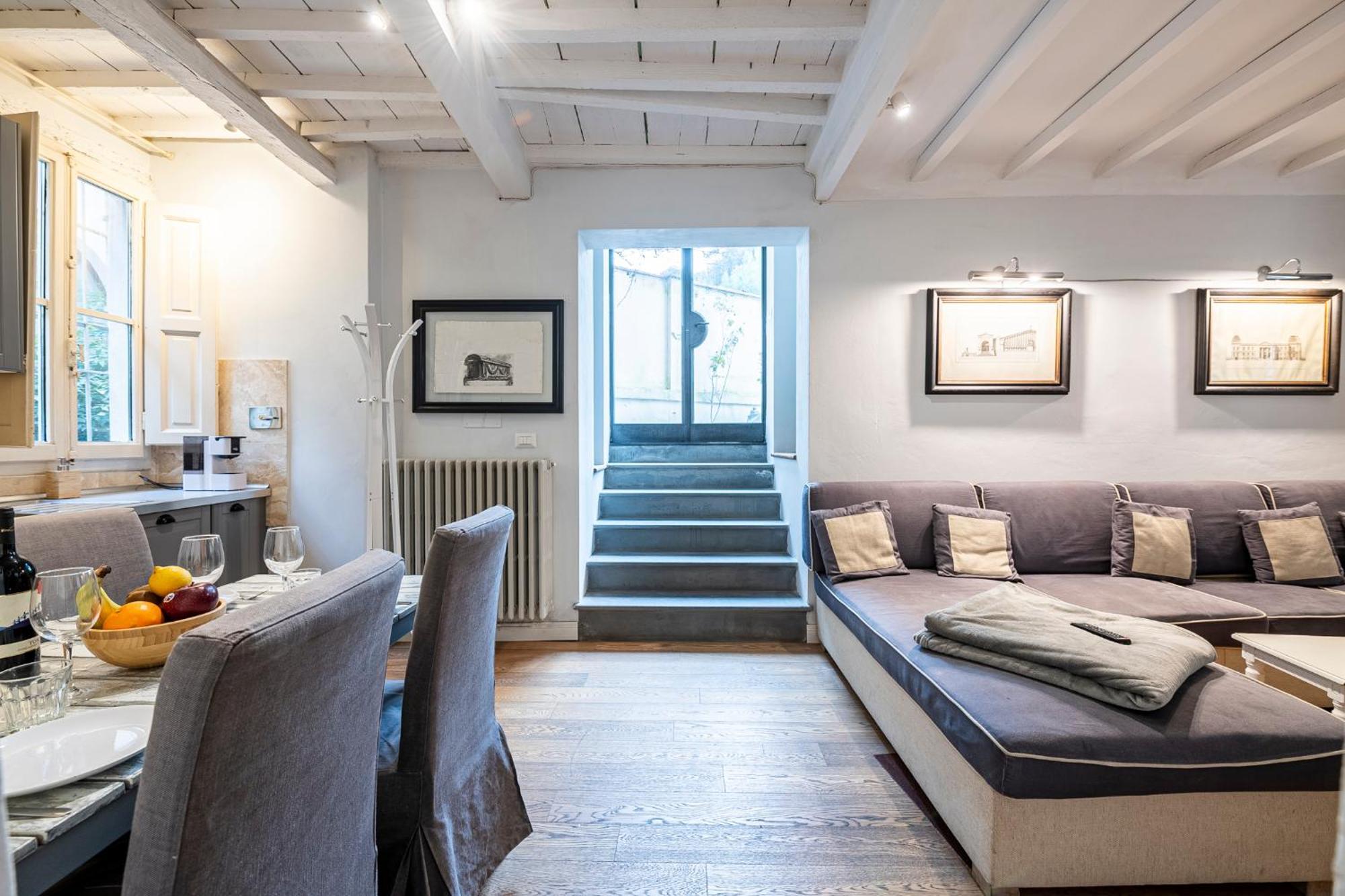 Suite In Pz. Michelangelo: Due Camere Con Due Bagni Firenze Bagian luar foto