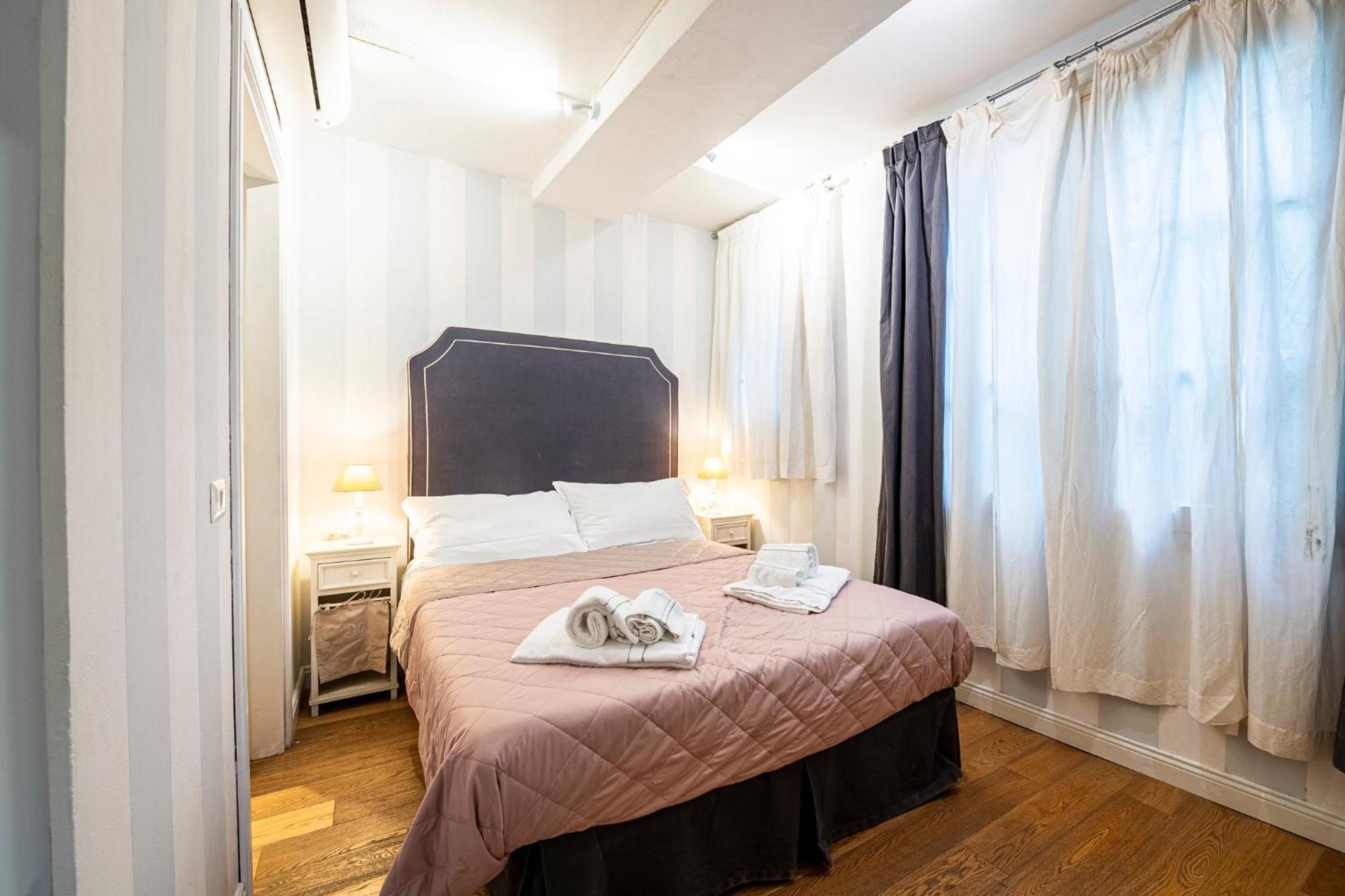 Suite In Pz. Michelangelo: Due Camere Con Due Bagni Firenze Bagian luar foto